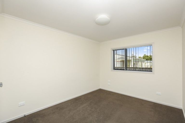 Photo of property in 100b Smart Road, Glen Avon, New Plymouth, 4312