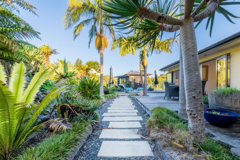 Photo of property in 211 Gills Road, Albany Heights, Auckland, 0632