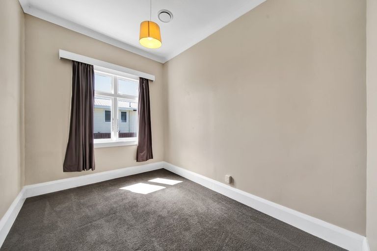 Photo of property in 27/27a Swansea Road, Stratford, 4332