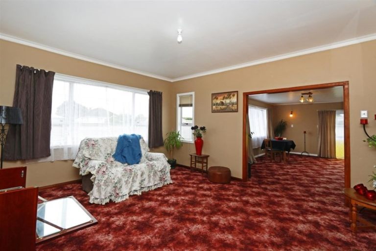 Photo of property in 31 Ihaia Road, Opunake, 4616