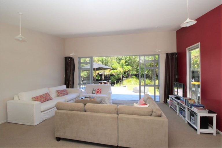 Photo of property in 123 Kenwood Drive, Matarangi, Whitianga, 3592