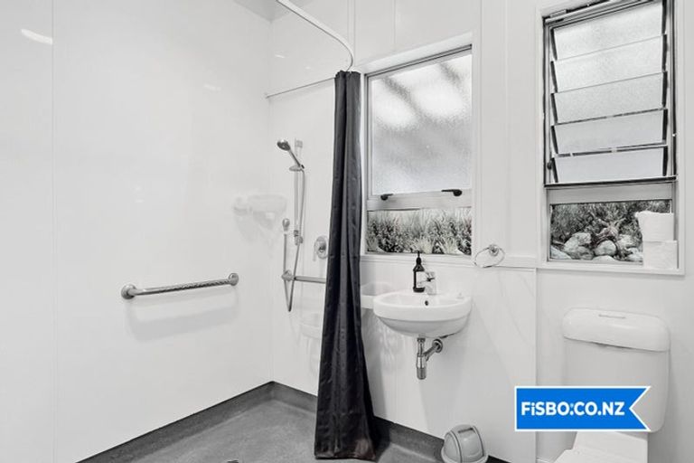 Photo of property in 8a Alpers Terrace, Marewa, Napier, 4110