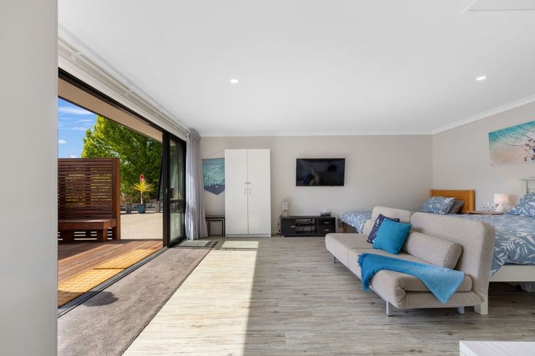 Photo of property in 2 Kahu Close, Kaiteriteri, Motueka, 7197