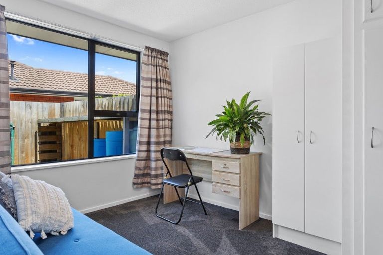 Photo of property in 2/4 Glenleith Lane, Hei Hei, Christchurch, 8042