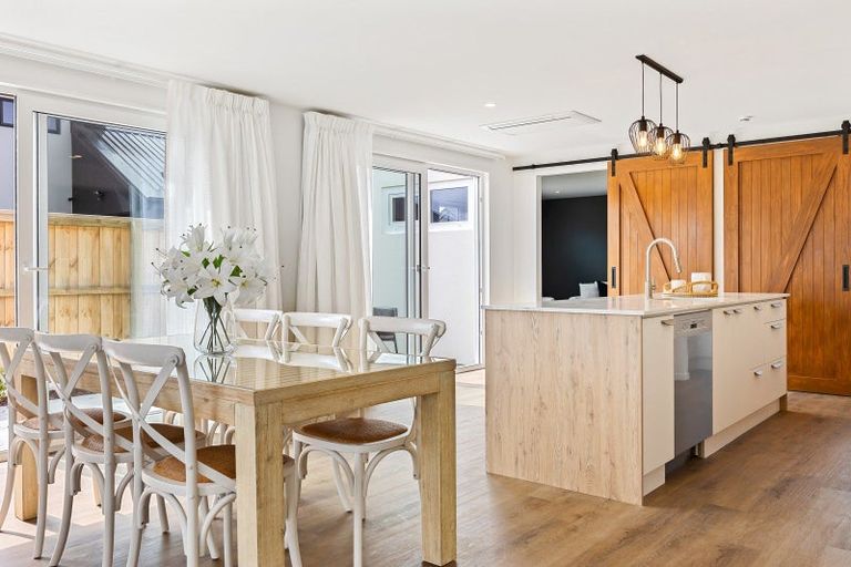 Photo of property in 12 Perehia Mews, Marshland, Christchurch, 8083