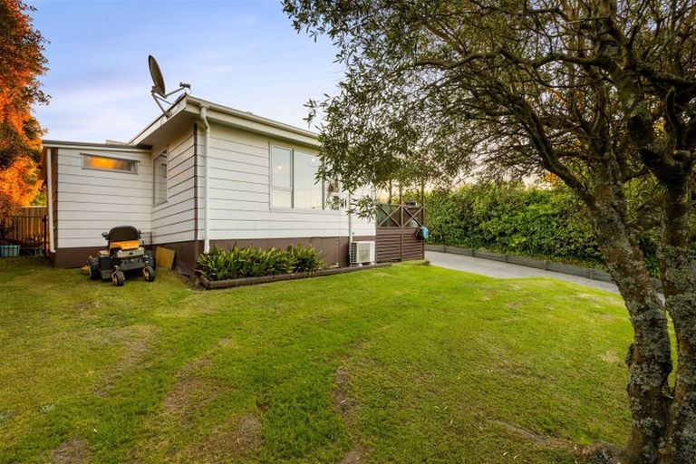 Photo of property in 9 Hamilton Road, Waimauku, 0881