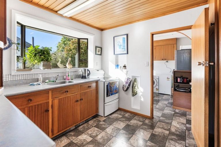 Photo of property in 33a Larch Place, Casebrook, Christchurch, 8051