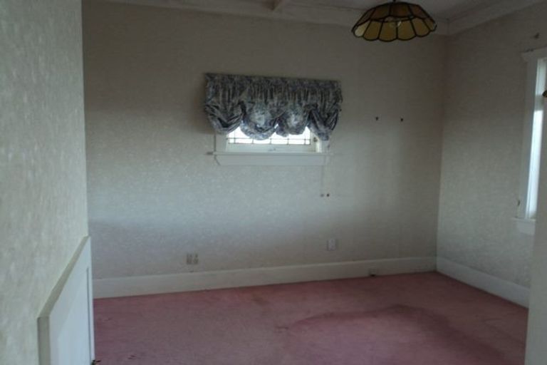 Photo of property in 11 Huka Road, Birkenhead, Auckland, 0626