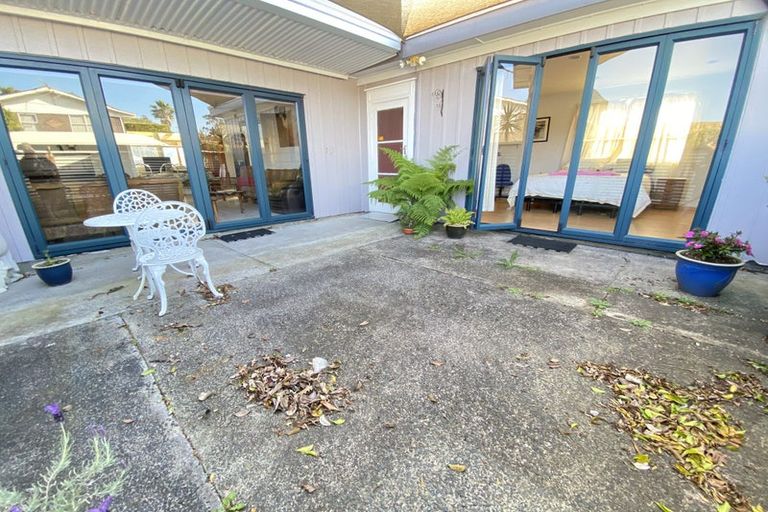 Photo of property in 9 Selwyn Road, Manurewa, Auckland, 2102