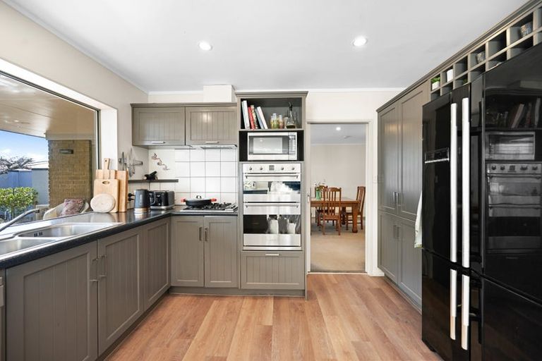 Photo of property in 56 Ashley Street, St Andrews, Hamilton, 3200