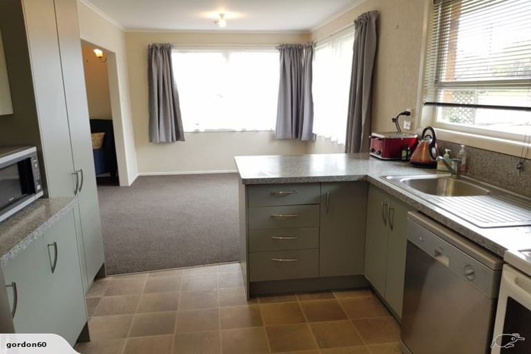 Photo of property in 16 Lynmore Avenue, Lynmore, Rotorua, 3010