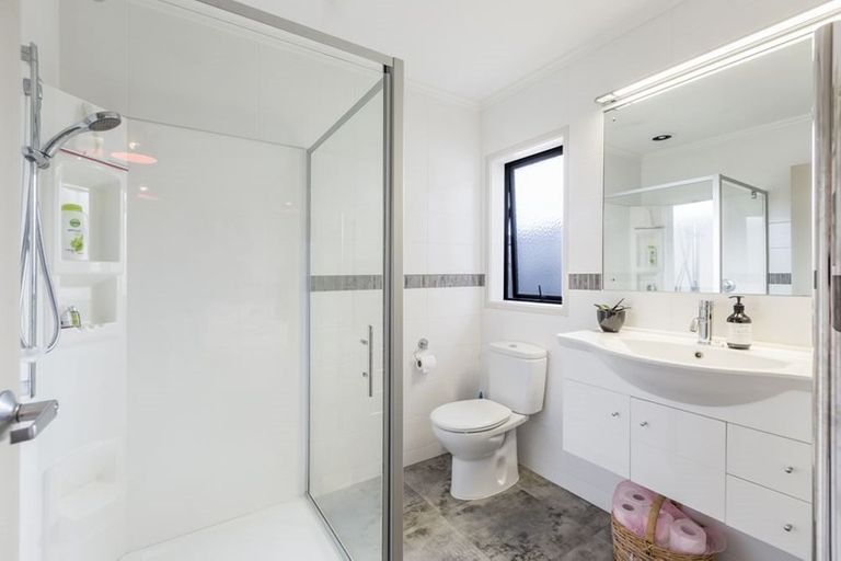 Photo of property in 464 Whangaparaoa Road, Stanmore Bay, Whangaparaoa, 0932