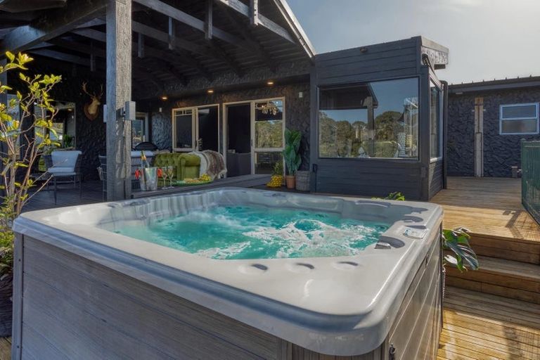 Photo of property in 33 Elliot Street, Riverhead, 0820