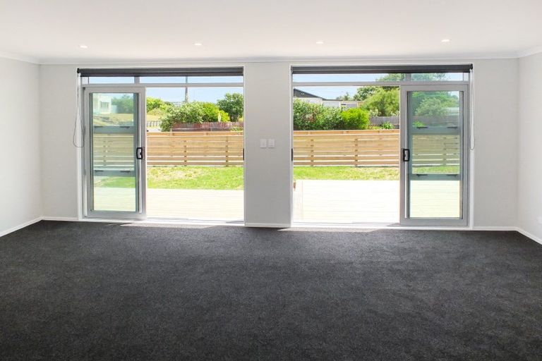 Photo of property in 29 Pratt Avenue, Foxton Beach, Foxton, 4815