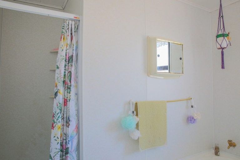 Photo of property in 17 Spencer Street, Bluff, 9814