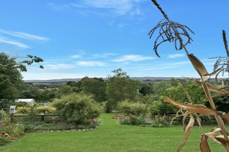 Photo of property in 54 Tiraumea Road, Pahiatua, 4981