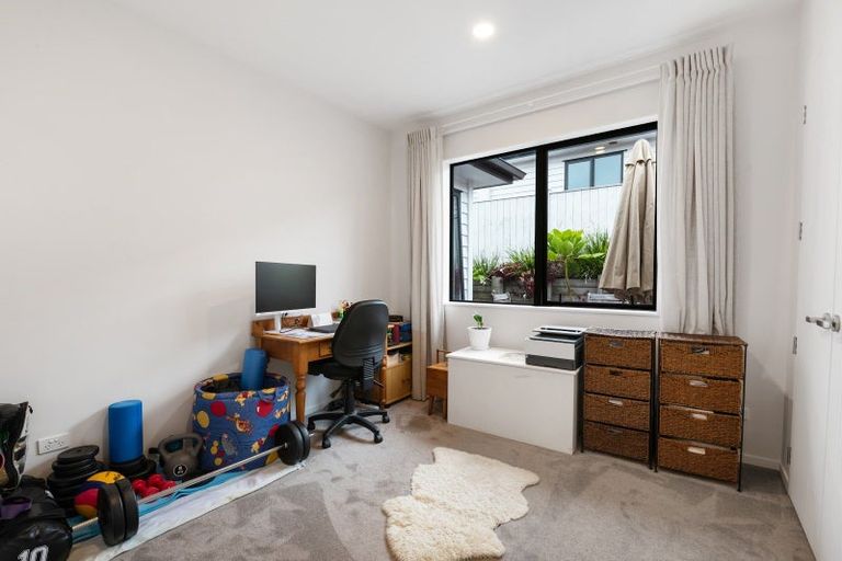 Photo of property in 61 Godfrey Drive, Orewa, 0931