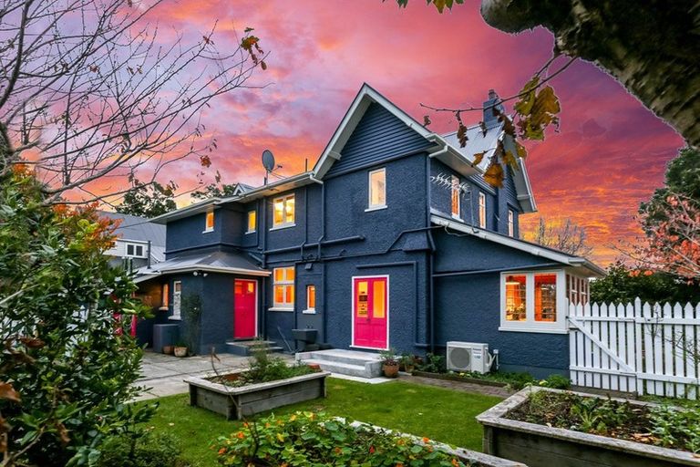 Photo of property in 45 Wallace Place, Westown, New Plymouth, 4310