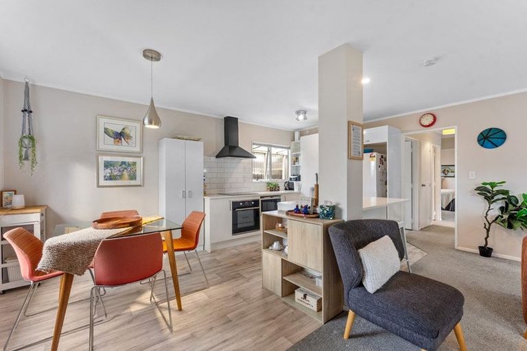 Photo of property in 2/67 Buckland Road, Mangere East, Auckland, 2024