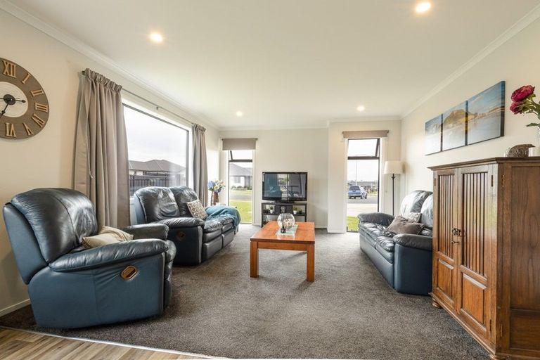 Photo of property in 38 Oak Ridge Drive, Te Awamutu, 3800