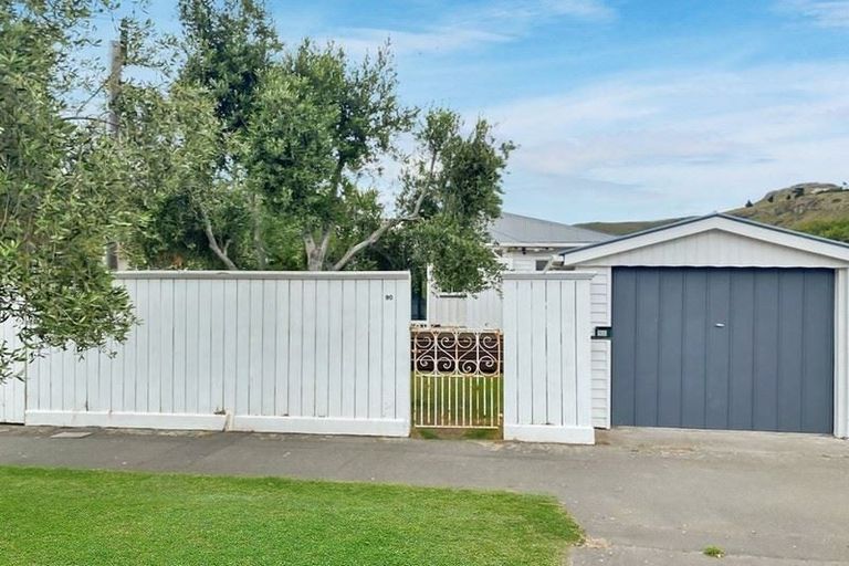 Photo of property in 90 Nayland Street, Sumner, Christchurch, 8081