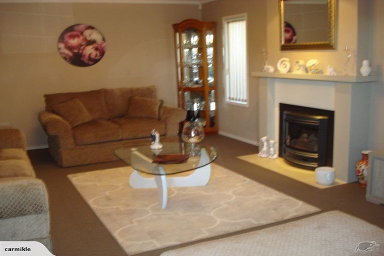 Photo of property in 34 Saint Heliers Place, Papamoa Beach, Papamoa, 3118