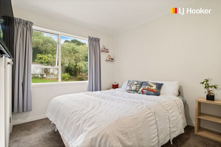 Photo of property in 18 District Road, Roseneath, Port Chalmers, 9023