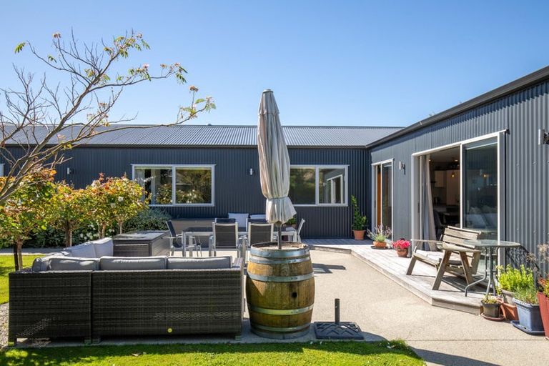 Photo of property in 15 Magnetic Place, Cromwell, 9310