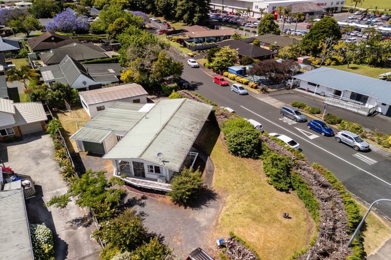 Photo of property in 111 Kerikeri Road, Kerikeri, 0230
