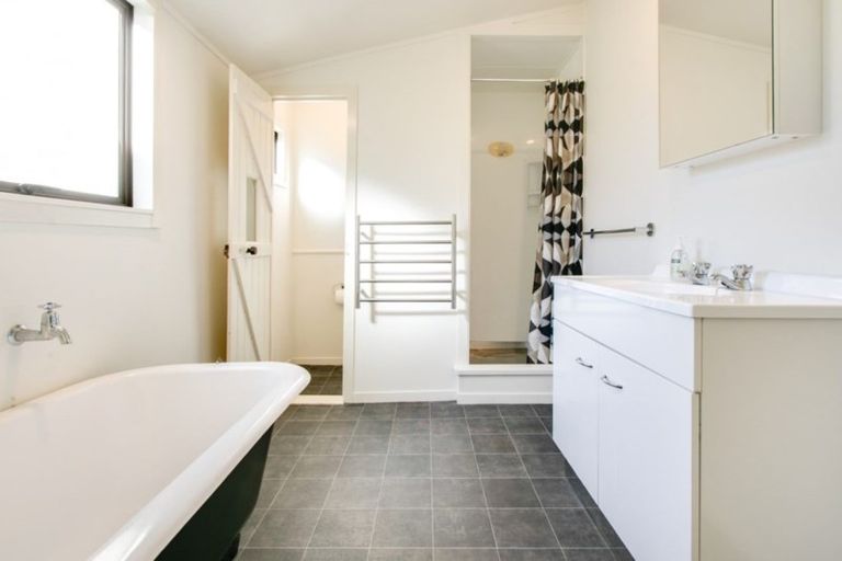 Photo of property in 74 Mcgrath Street, Napier South, Napier, 4110