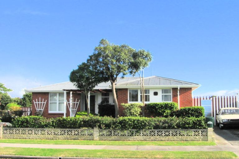 Photo of property in 11 Scully Crescent, Onekawa, Napier, 4110