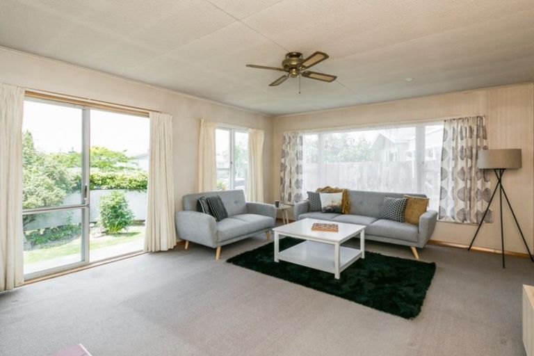 Photo of property in 39 Plunket Street, Tamatea, Napier, 4112