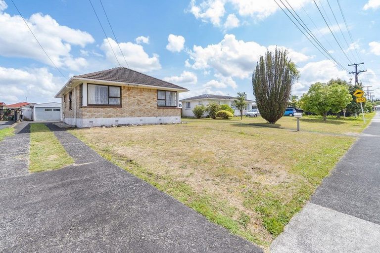 Photo of property in 46 Fernaig Street, Papakura, 2110