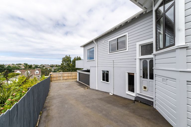 Photo of property in 33 Stanley Street, Kenmure, Dunedin, 9011