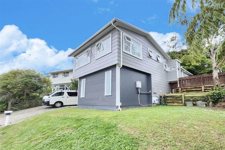 Photo of property in 70 Lord Street, Stokes Valley, Lower Hutt, 5019