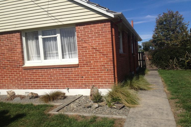 Photo of property in 13 Point Bush Road, Waimate, 7924