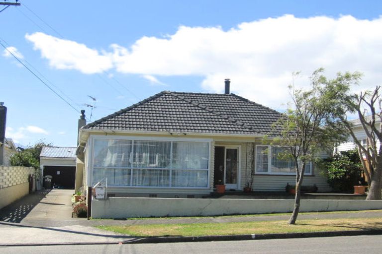 Photo of property in 11 Beth Street, Trentham, Upper Hutt, 5018