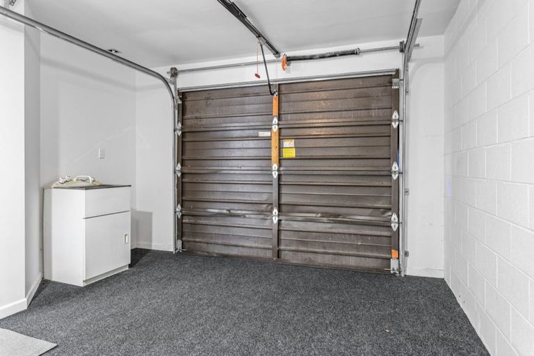 Photo of property in 65 Cleveland Street, Edgeware, Christchurch, 8013