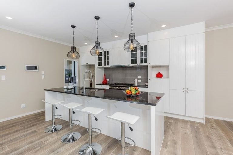 Photo of property in 19 Brickworks Bay Road, Hobsonville, Auckland, 0618