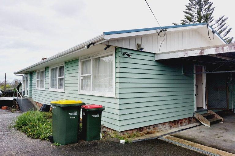 Photo of property in 18a Tomo Street, New Lynn, Auckland, 0600