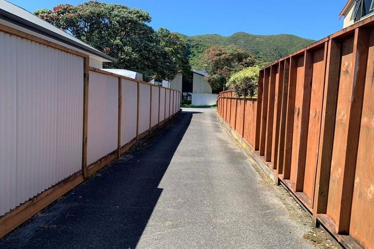 Photo of property in 2/11 Bauchop Road, Waterloo, Lower Hutt, 5011
