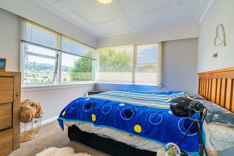 Photo of property in 92 Hocken Street, Kenmure, Dunedin, 9011
