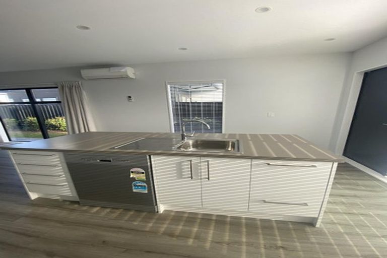 Photo of property in 3 Lazarus Lane, Halswell, Christchurch, 8025