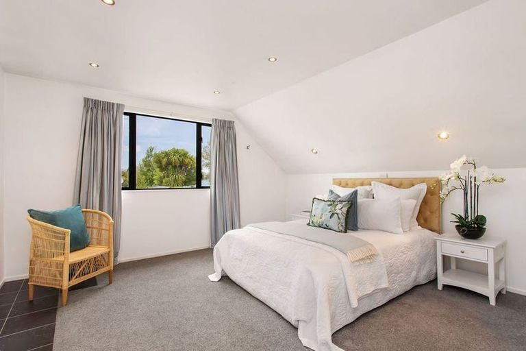 Photo of property in 117 Condell Avenue, Papanui, Christchurch, 8053