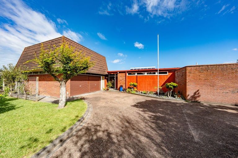 Photo of property in 7 Riverina Avenue, Pakuranga, Auckland, 2010