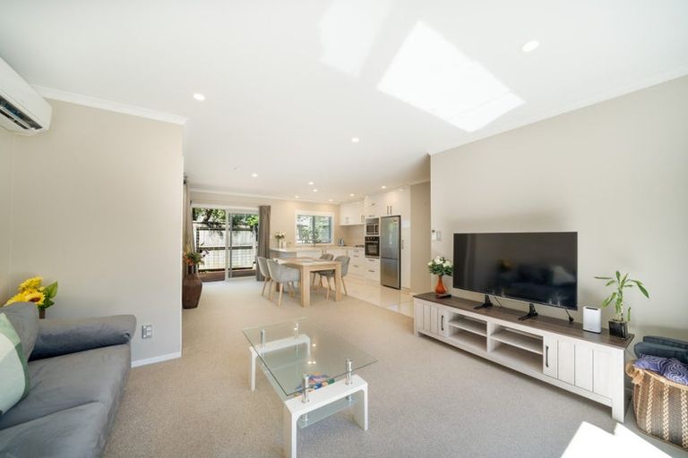 Photo of property in 6/113d Moorefield Road, Johnsonville, Wellington, 6037