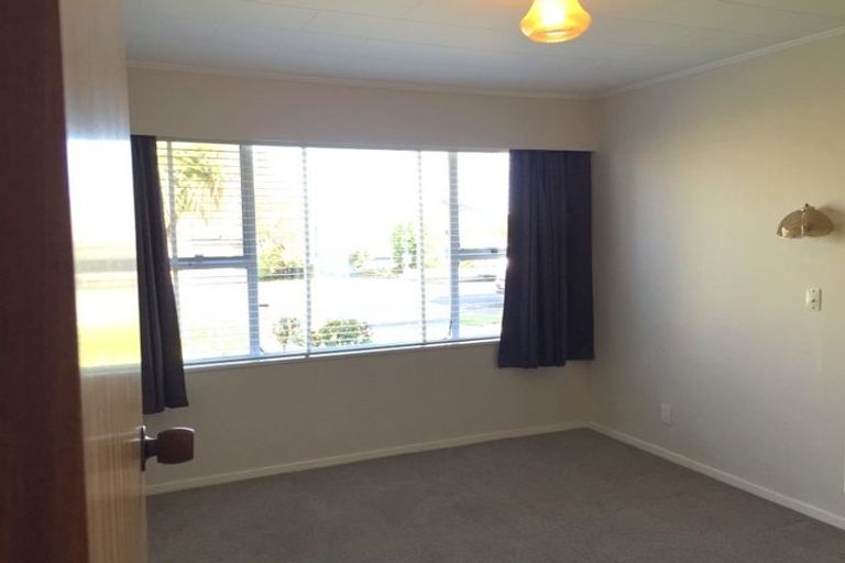 Photo of property in 27 Taupata Street, Stoke, Nelson, 7011