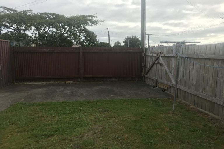 Photo of property in 24 Sayer Street, Frankton, Hamilton, 3204