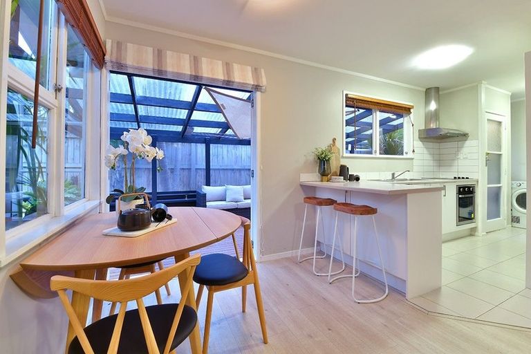 Photo of property in 9 Neptune Avenue, Beach Haven, Auckland, 0626