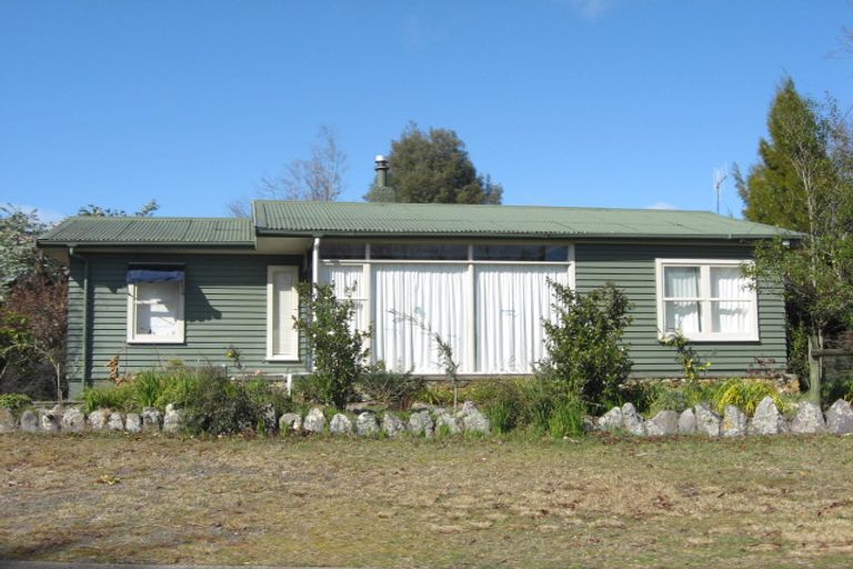 Photo of property in 15 Oruatua Avenue, Tauranga Taupo, Turangi, 3382